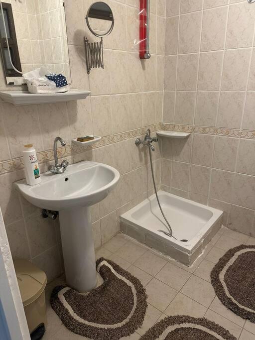Al Rehab New 2 Bedrooms * Cairo